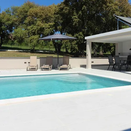 Stunning Modern Monte Vernal In Near The And Center Villa Pula